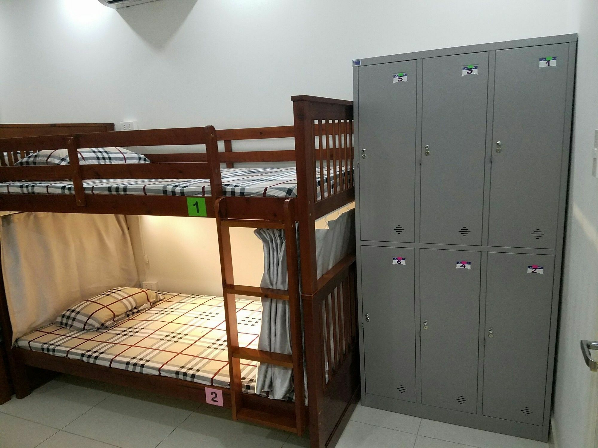 Natural House Hostel Ho Chi Minh City Exterior photo